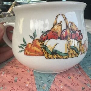 Gibson Houseware Vintage Harvest Fruit Vegetable Basket Ceramic Soup Mug White